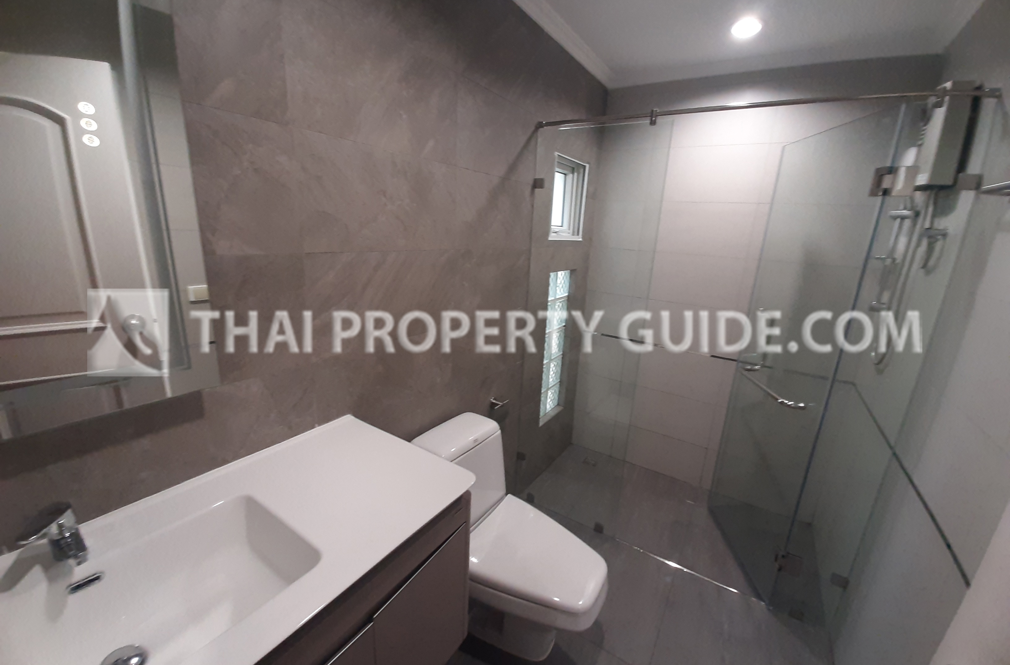 House with Shared Pool in Sukhumvit 